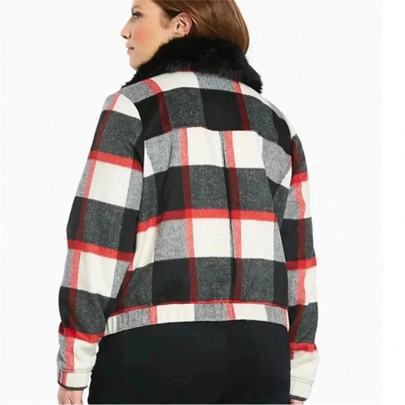Torrid Plaid Checkered Wool Bomber Jacket Sz 2 (2X) - Picture 3 of 13